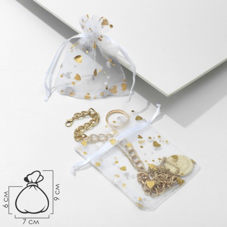 Gift bag "hearts" are small, 7 × 9, white color with gold
