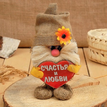 Orak-Domova "Vasilye in a linest cap, with heart", 23x14x9 cm, mix-1