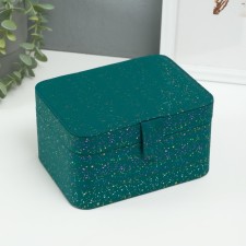 Casket to the leatherette for jewelry 