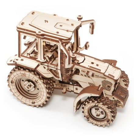 Prefabricated model 3D Ewa tractor Belarus 82-3