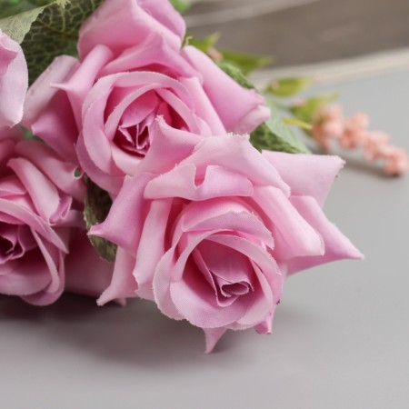 Bouquet "Rosa Lady with large leaves" 26 cm, mix-1