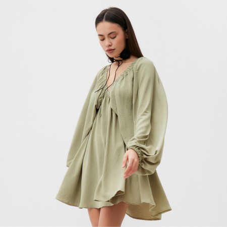 Women's dress MIST with a deep neckline river. 48, olive