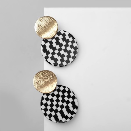 Acryl Earrings "Circle", black and white color in gold-1