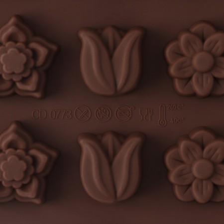 Form for chocolate “Polyana”, silicone, 20.5 × 10.5 × 1.5 cm, 15 cells (2.3 × 2.3 cm), brown color-5