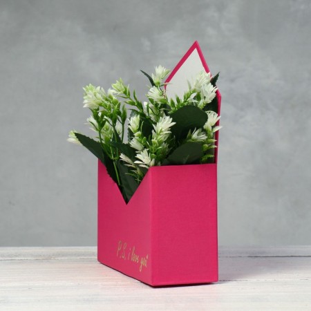 Golden embossing P.S. I love you, raspberry 18 x 24 x 7 cm-1