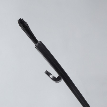 Hair coloring brush with a latch, 21 x 5.5 cm, black color-3