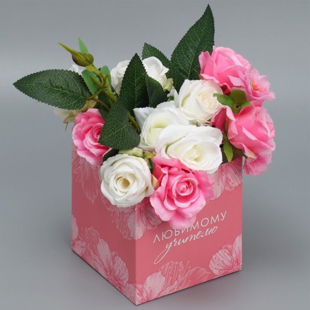 Gift box for flowers with PVC lid, packaging, "beloved teacher", 12 x 12 x 12 cm-1