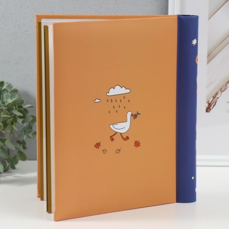 Photo album on 20 magnetic sheets 23x28 cm, "SPB City Art: Orange"-1