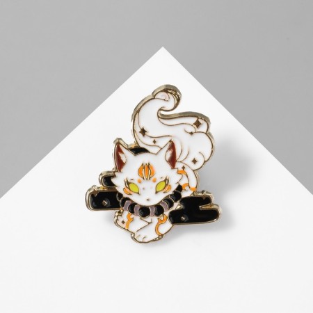 Icon "Japan" fox, colored in gold-2