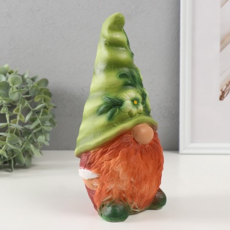 Figure "Gnome Scandy" height is 22.5 cm, width 9.5 cm, length 11.5 cm.-2