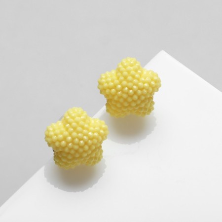 Earrings plastic "Caramel" star, yellow color