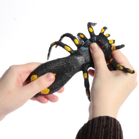 An animal figure stretching "insect", mix-6