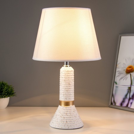 BELANE BELANE "E14 40W is a white-gold 22x22x38.5 cm Risalux-1