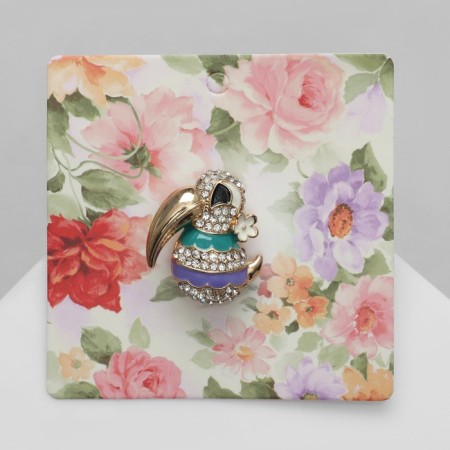 Broach "Bird" unusual, color in gold