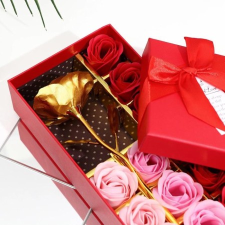 Soap roses of colored shades and a gold rose, set-4