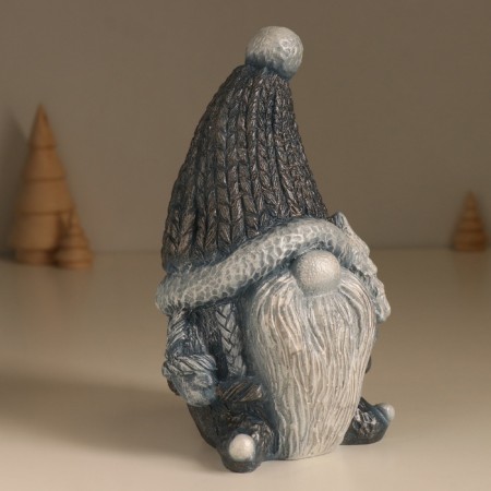Figure "New Year's dwarf" 19 x11 x 10.5 cm.-2