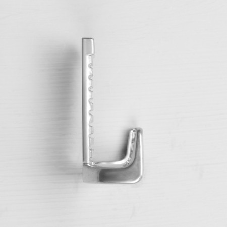 Tundra-lick hook, No. 29, chrome color, 1 pc.-3