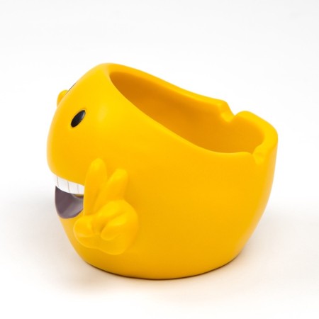 An ashtray "Merry Smile", 12 x 11 x 9 cm-3