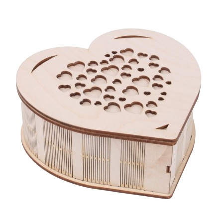 The workpiece for creativity "Casket. Heart "