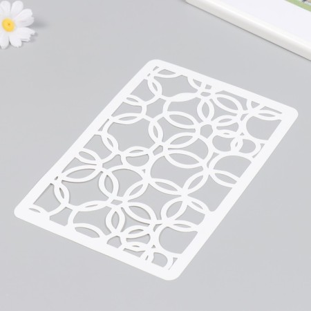 Plastic stencil "Rings" 16x24 cm-1