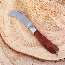 The knife of the folding 