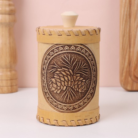 Tueye "cones", 8 × 8 × 10 cm, birch bark