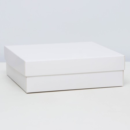 The box is folding, cover is, white, 20 x 20 x 6 cm