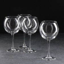 A set of glass glasses for the wine “TIME TIME. Burgundia 