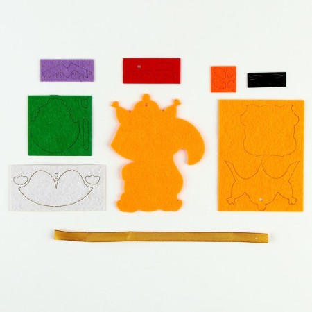 New Year's set for creativity. Fir -tree pendant from the felt “New Year! Squirrel"-2