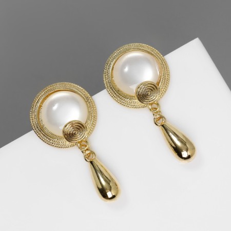 Earrings with pearls "drops" storm, color gold