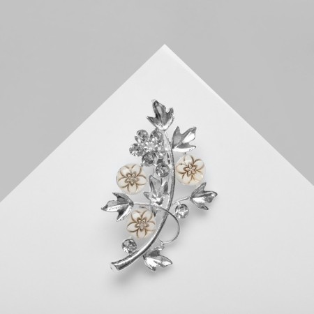 Brooch "Flowers" and leaves, white color in silver-1