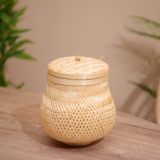 Basket with a lid weaved, from bamboo 20x20x22 cm
