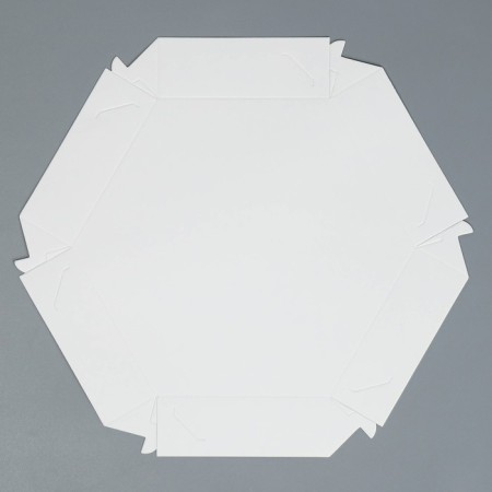Confectionery box, packaging, “inspire beauty”, 23 x 23x 4 cm-6