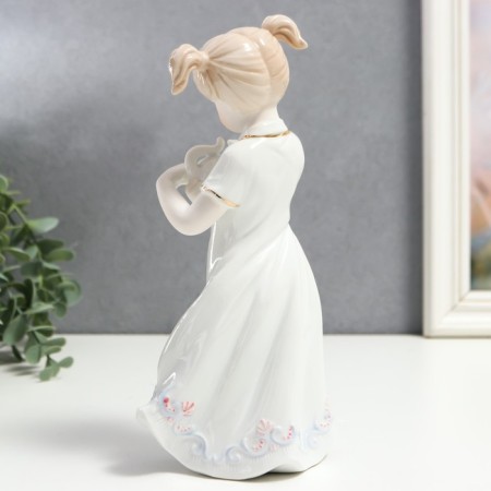 Souvenir Ceramics "Girl with tails, with a kitten on her hands" 22.5x7x12 cm-3