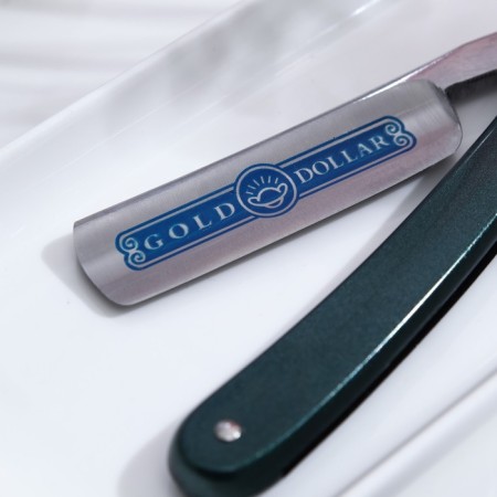 Dangerous razor for traditional shaving-1
