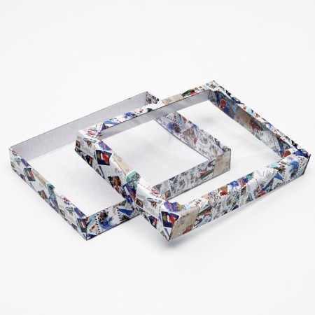 Box a team cover is, with a window, "New Year's Post", 26 x 21 x 4 cm-1