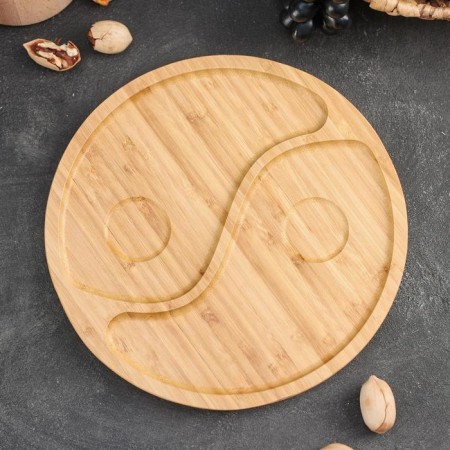 Menzhitsa Dolyana "Yin and Yang", 25 × 25 × 1.5 cm, bamboo-2