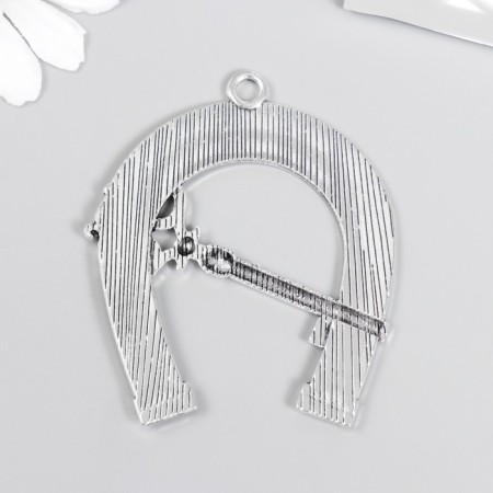 Decor for creativity Metal "Snowstock with a key" silver 6.2x5.1 cm-1