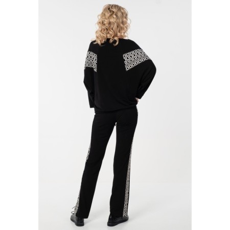 Female suit, size 42-9