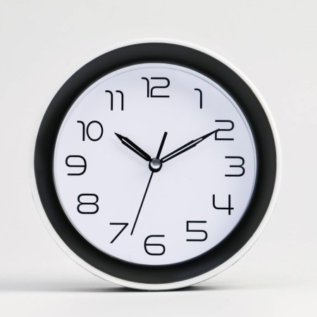 Clock - alarm clock "Classics", with a suspension, a discrete move, 15 x 4 cm. White.