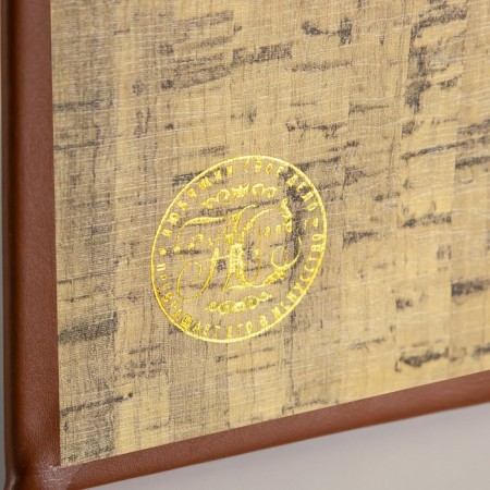 Safe-book wood leather golden eyelid 21x13x5 cm-3