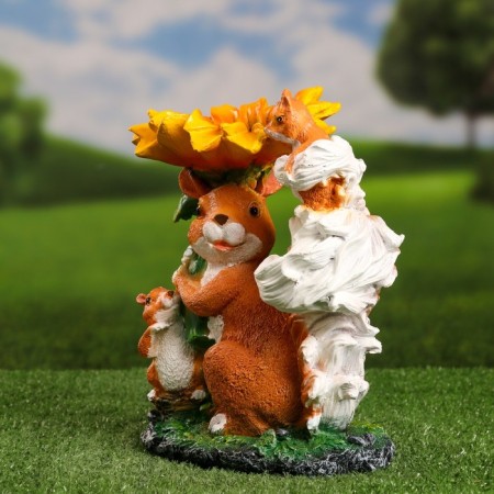 Garden figure "Squirrels with flower" 25cm-1