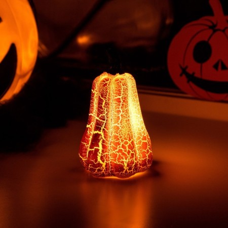 The LED figure "Pumpkin" 6 × 9 × 6 cm, plastic, batteries AG13x3, glow warm white