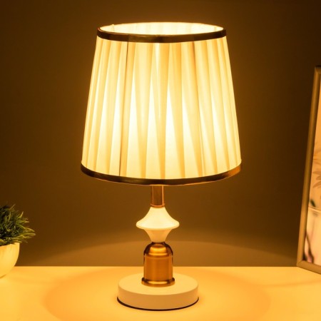 Felicia table lamp E27 40W white-gold 25x25x39 cm Risalux-2