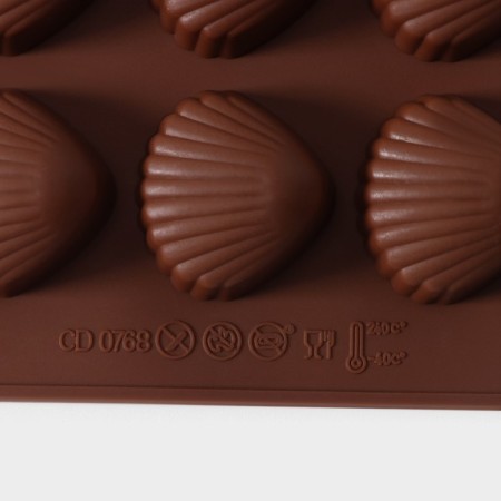 Form for sweets and chocolate of the “shells”, silicone, 20.5 × 10.5 cm, 15 cells (2.7 × 2.4 cm), brown color-5