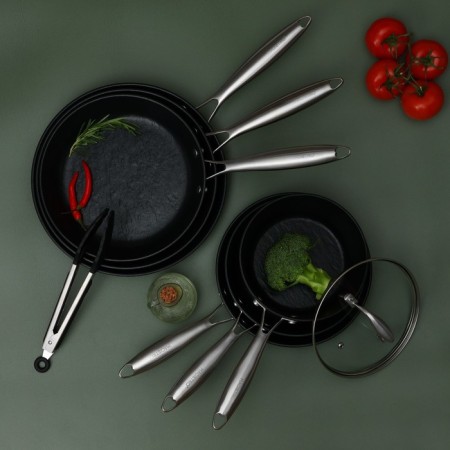 Pan Magistro Rock Stone, d = 28 cm, h = 5 cm, anti -stick coating, induction, black color-11