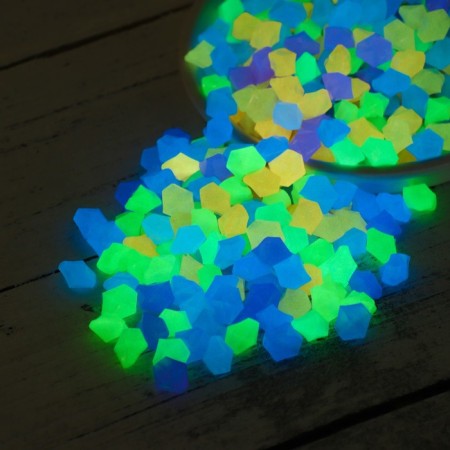 Decorative baby for the aquarium, luminous, 9 - 13 mm, 1 kg, mix-1