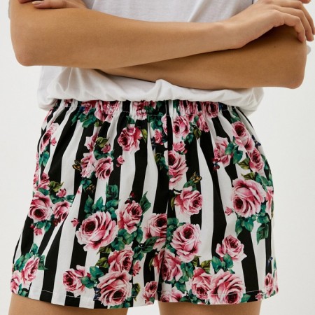 Women's shorts KAFTAN "Roses", p. 48-50-2