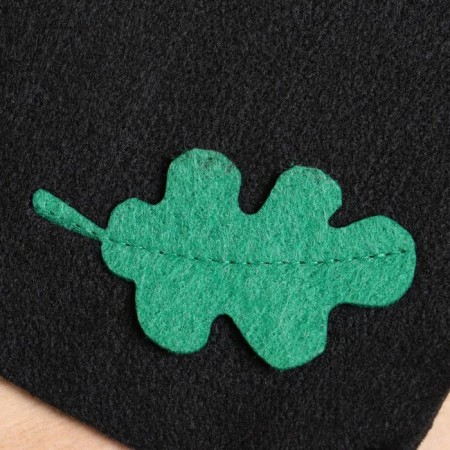 Bath mat 50x40 cm with an applique "Oak sheet" Black-2