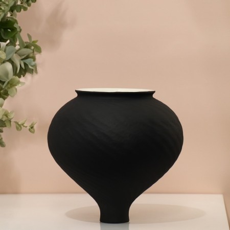 Vase for flowers decorative "Laura" color Black 20 x 16 x 16 cm-3